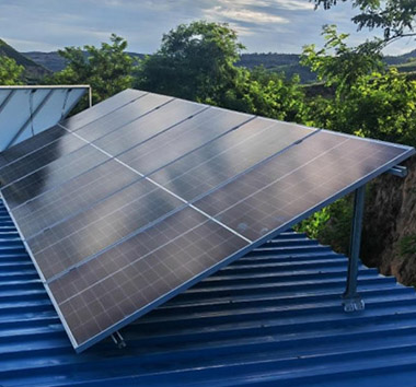 2KWp small parallel and off grid system